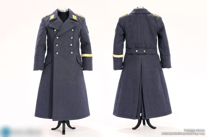 Load image into Gallery viewer, WWII - German Luftwaffe Captain - Willi - MINT IN BOX (READ DESC)
