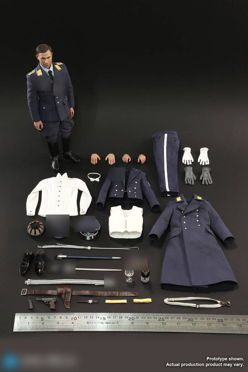 Load image into Gallery viewer, WWII - German Luftwaffe Captain - Willi - MINT IN BOX (READ DESC)
