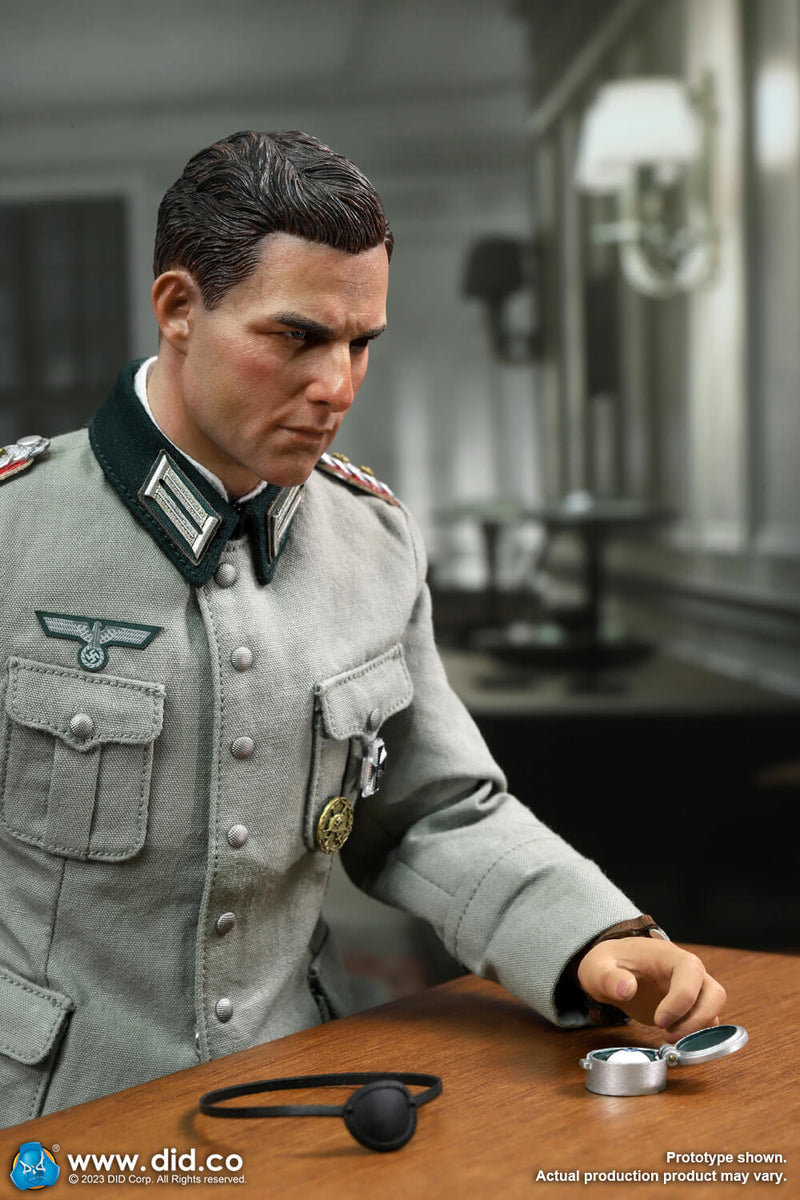 Load image into Gallery viewer, WWII - Operation Valkyrie - Claus von Stauffenberg - MINT IN BOX

