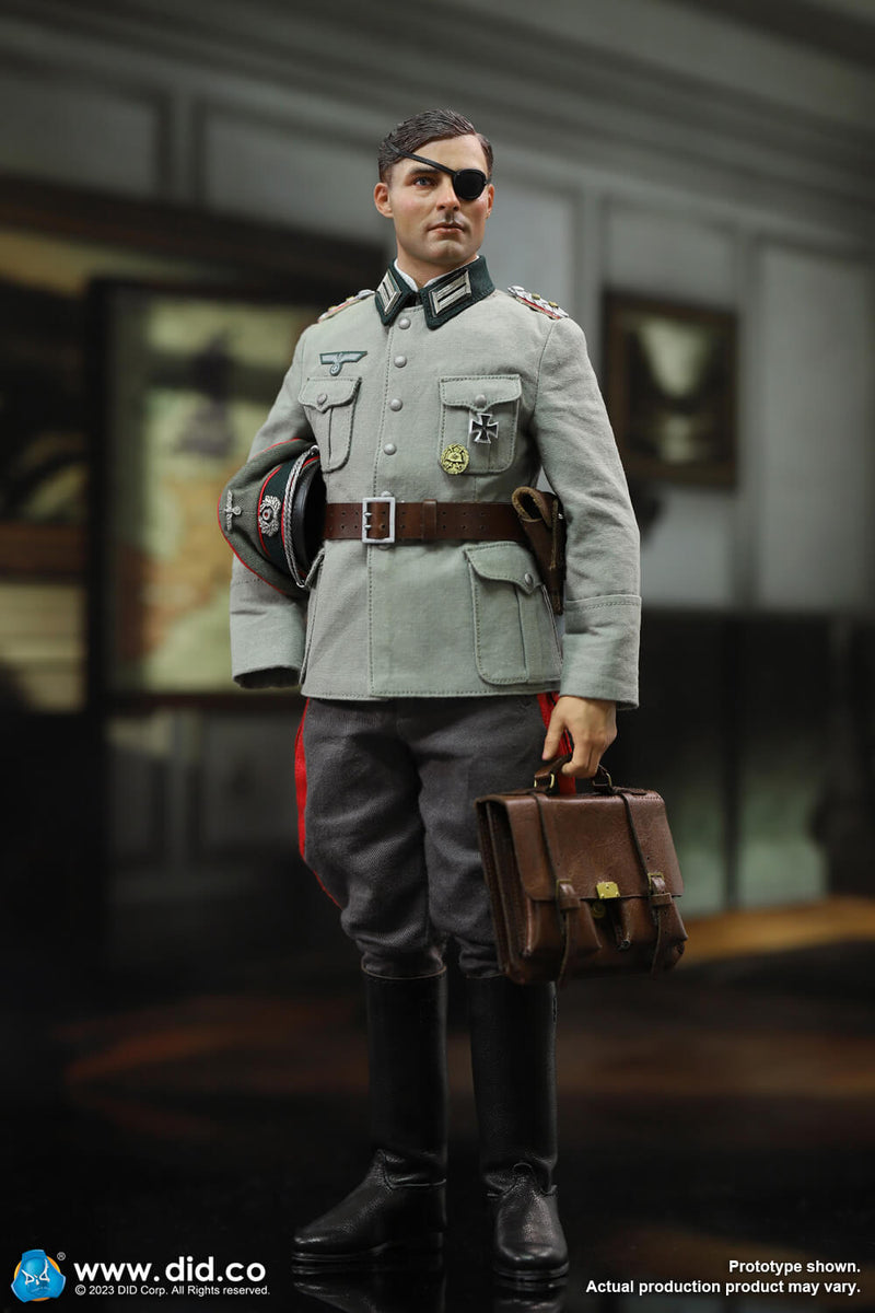 Load image into Gallery viewer, WWII - Operation Valkyrie - Claus von Stauffenberg - MINT IN BOX
