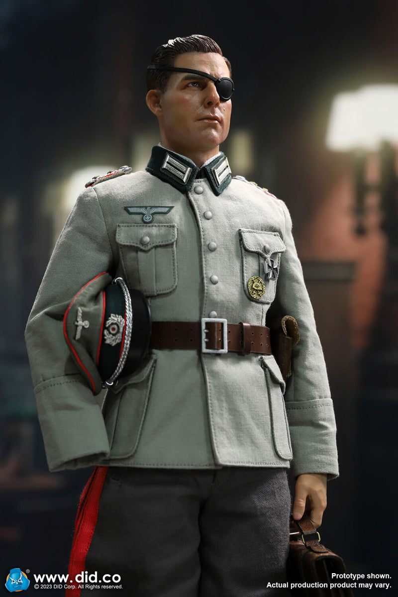 Load image into Gallery viewer, WWII - Operation Valkyrie - Claus von Stauffenberg - MINT IN BOX
