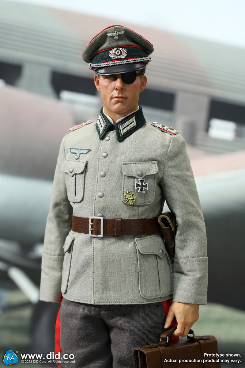 Load image into Gallery viewer, WWII - Operation Valkyrie - Claus von Stauffenberg - MINT IN BOX
