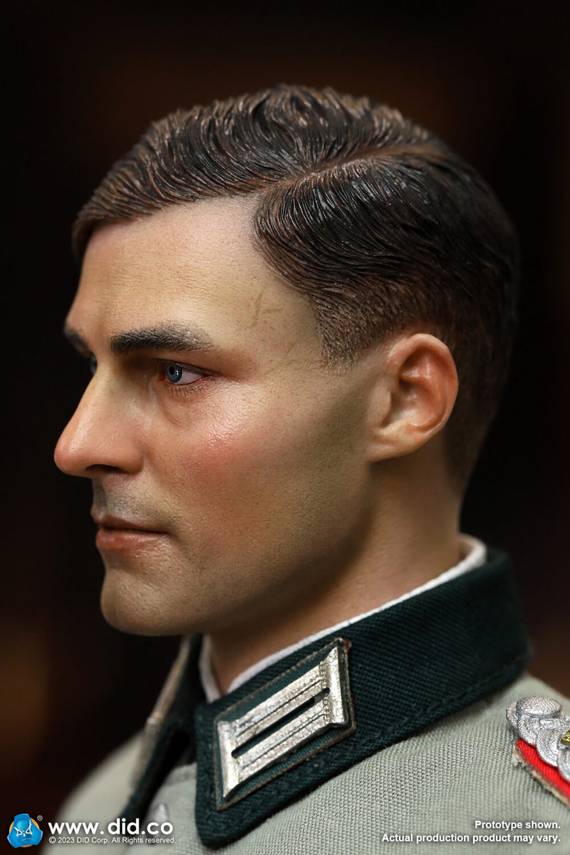 Load image into Gallery viewer, WWII - Operation Valkyrie - Claus von Stauffenberg - MINT IN BOX
