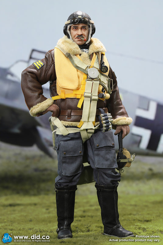 WWII - German Luftwaffe Pilot w/Cockpit  - MINT IN BOX (READ DESC)