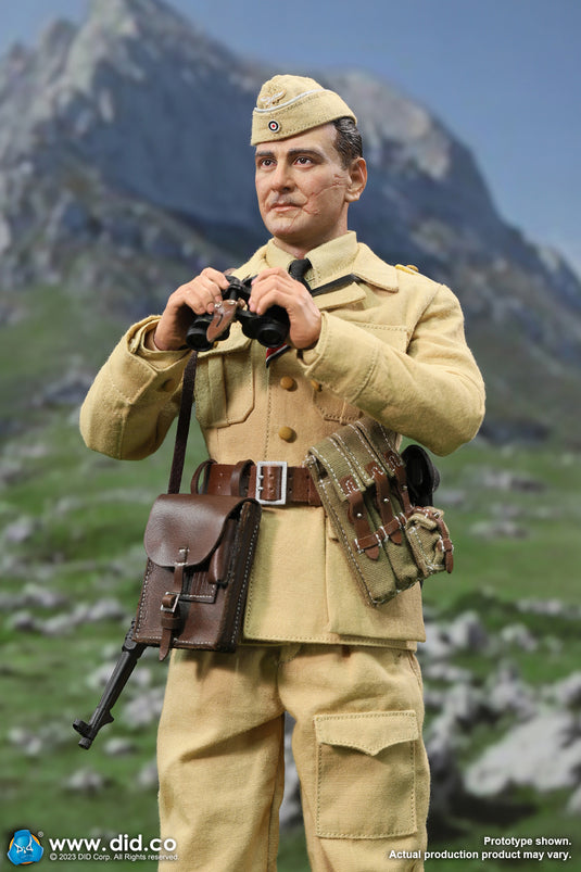 WWII - German Commanding Off. Skorzeny - MINT IN BOX (READ DESC)