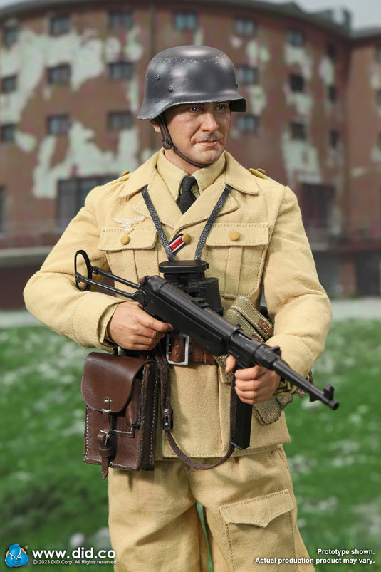 WWII - German Commanding Off. Skorzeny - MINT IN BOX (READ DESC)