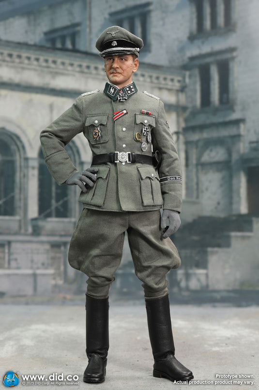 WWII - German Commanding Off. Skorzeny - MINT IN BOX (READ DESC)