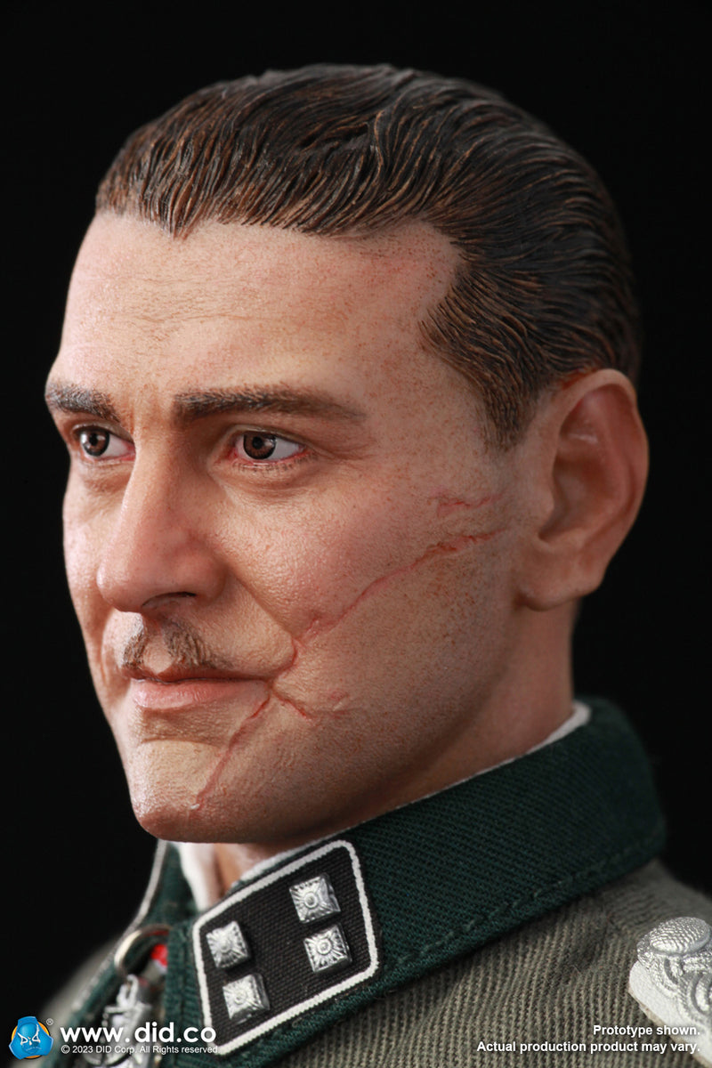 Load image into Gallery viewer, WWII - German Commanding Off. Skorzeny - MINT IN BOX (READ DESC)
