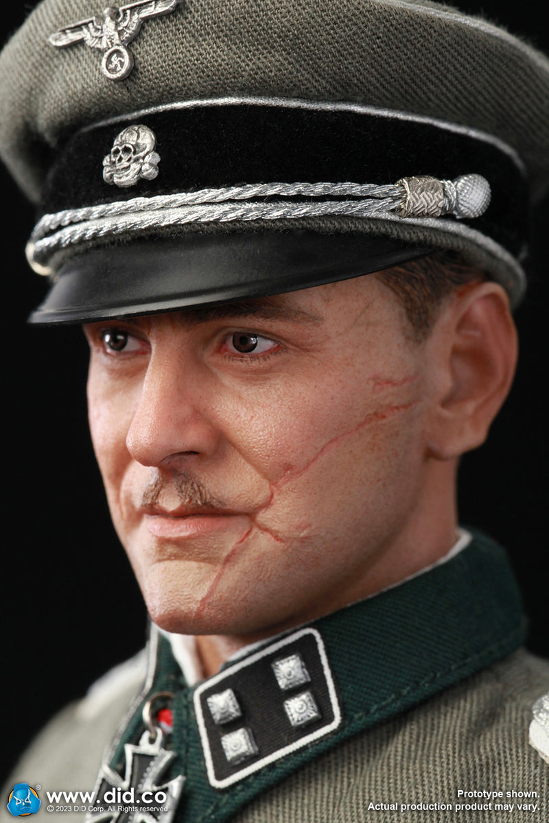 Load image into Gallery viewer, WWII - German Commanding Off. Skorzeny - MINT IN BOX (READ DESC)
