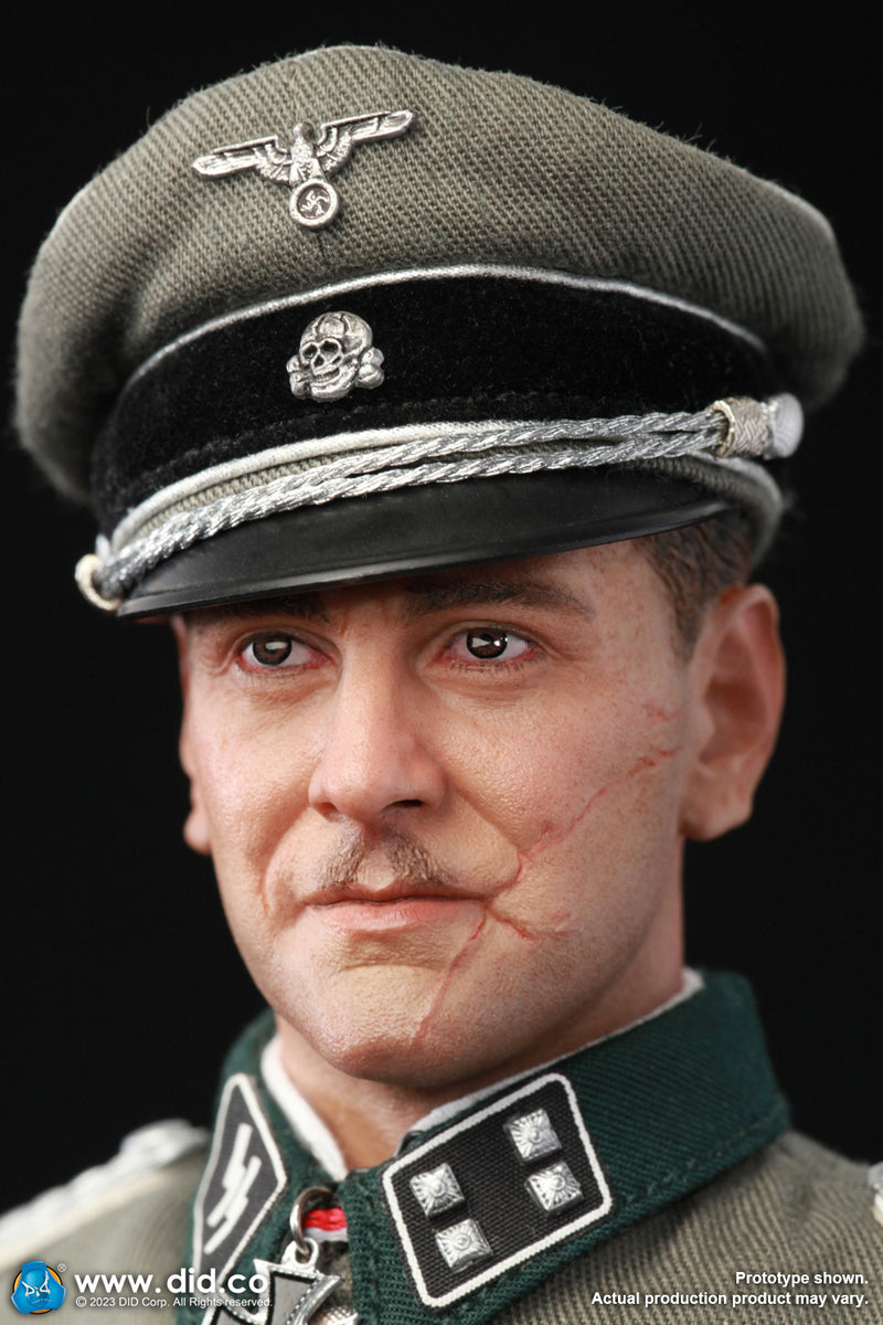 Load image into Gallery viewer, WWII - German Commanding Off. Skorzeny - MINT IN BOX (READ DESC)
