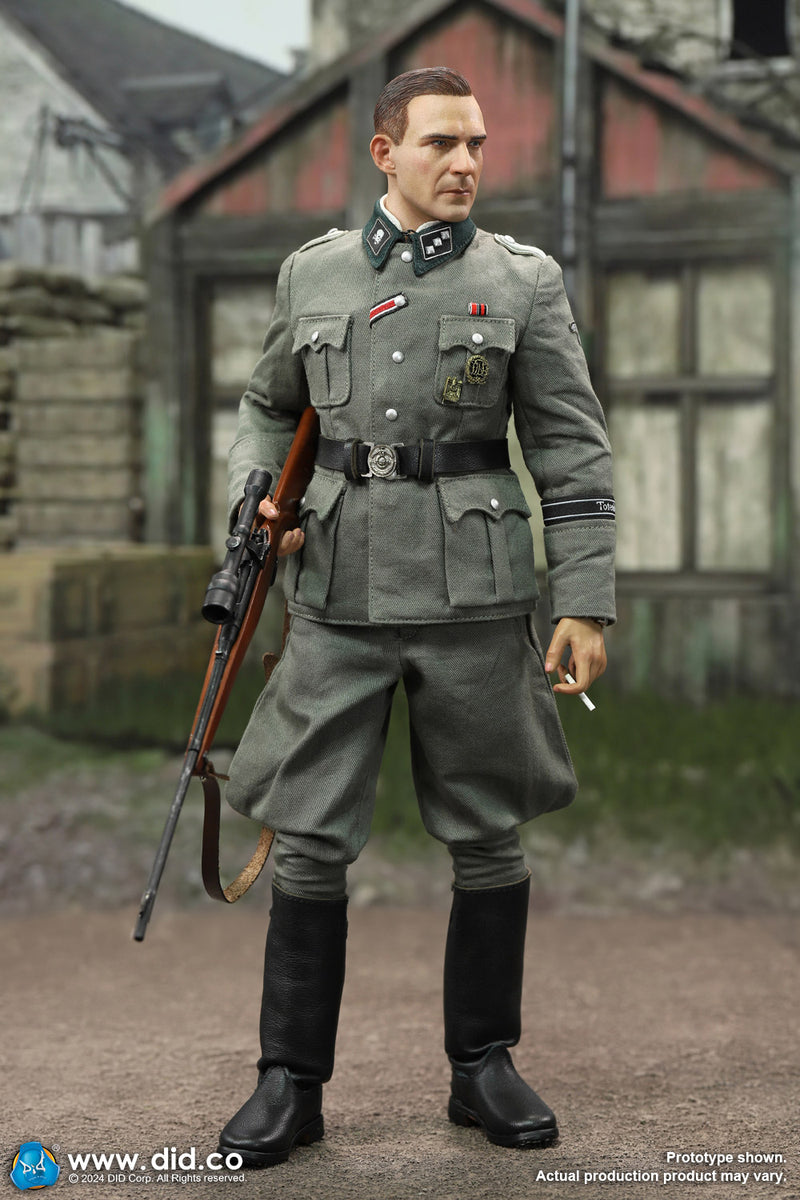 Load image into Gallery viewer, WWII - German Officer Amon Göth - MINT IN BOX (READ DESC)
