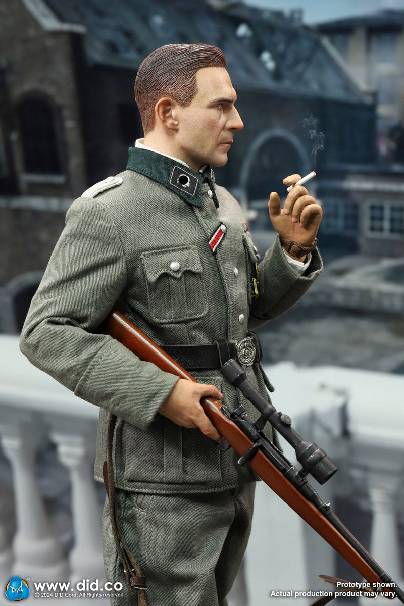 Load image into Gallery viewer, WWII - German Officer Amon Göth - MINT IN BOX (READ DESC)
