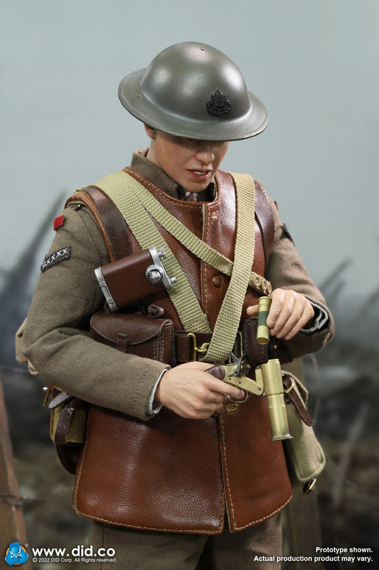WWI - British - LCpl Tom w/Trench - MINT IN BOX (READ DESC)