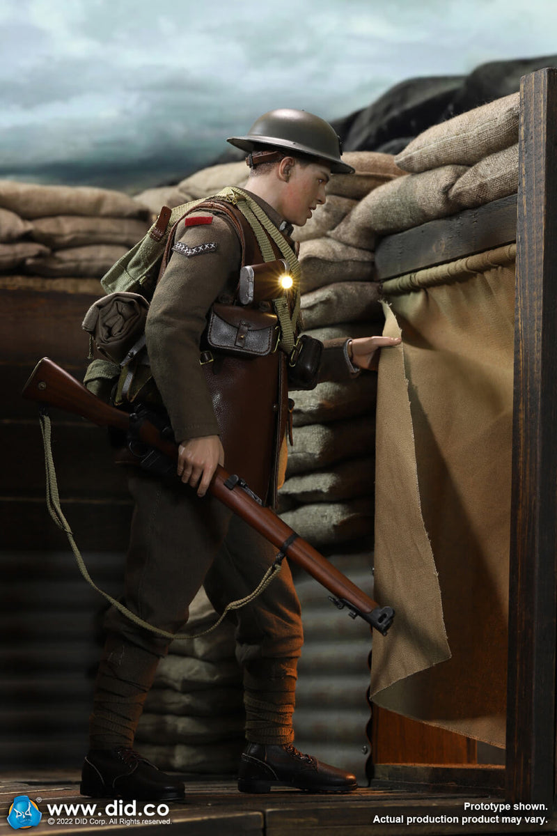 Load image into Gallery viewer, WWI - British - LCpl Tom w/Trench - MINT IN BOX (READ DESC)
