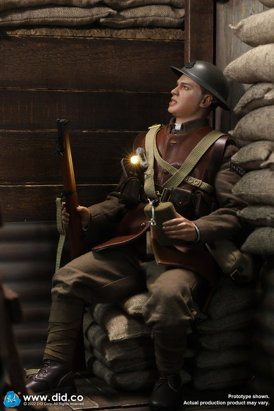 WWI - British - LCpl Tom w/Trench - MINT IN BOX (READ DESC)