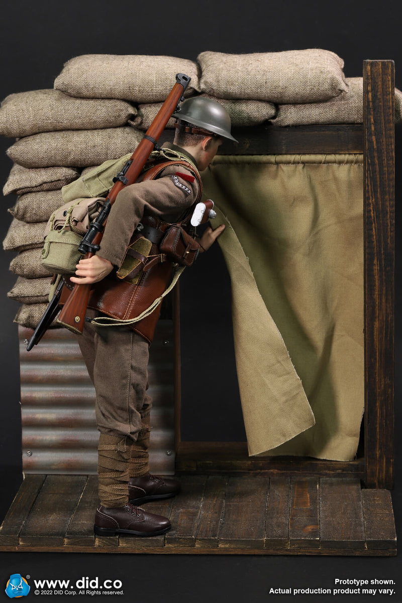 Load image into Gallery viewer, WWI - British - LCpl Tom w/Trench - MINT IN BOX (READ DESC)
