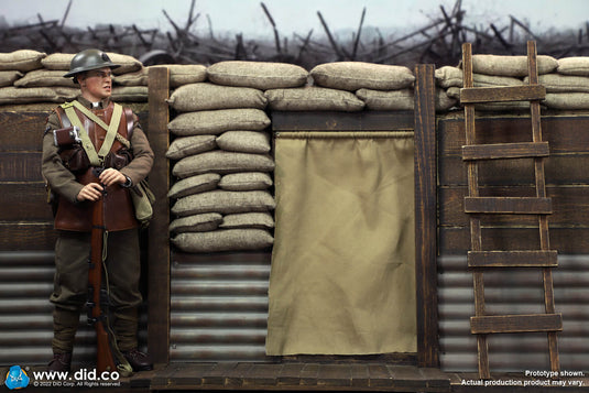 WWI - British - LCpl Tom w/Trench - MINT IN BOX (READ DESC)