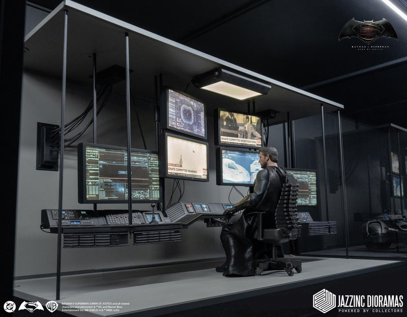 Load image into Gallery viewer, Batman v Superman - Ultimate DX Batman BvS Cave Computer Lab - MINT IN BOX

