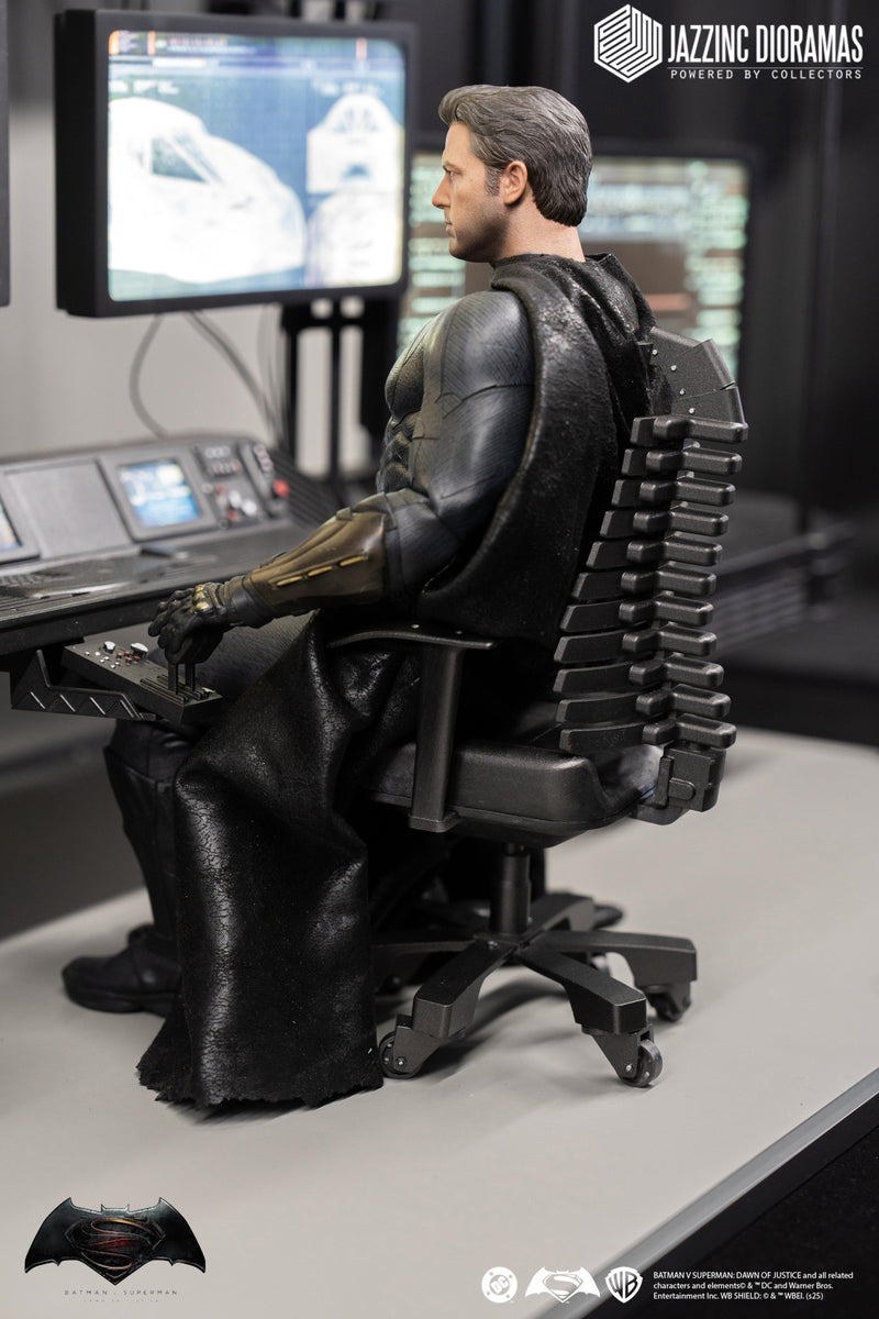 Load image into Gallery viewer, Batman v Superman - Ultimate DX Batman BvS Cave Computer Lab - MINT IN BOX
