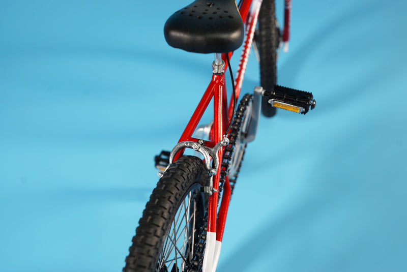 Load image into Gallery viewer, E.T. the Extra-Terrestrial - E.T. &amp; Elliott - MINT IN BOX
