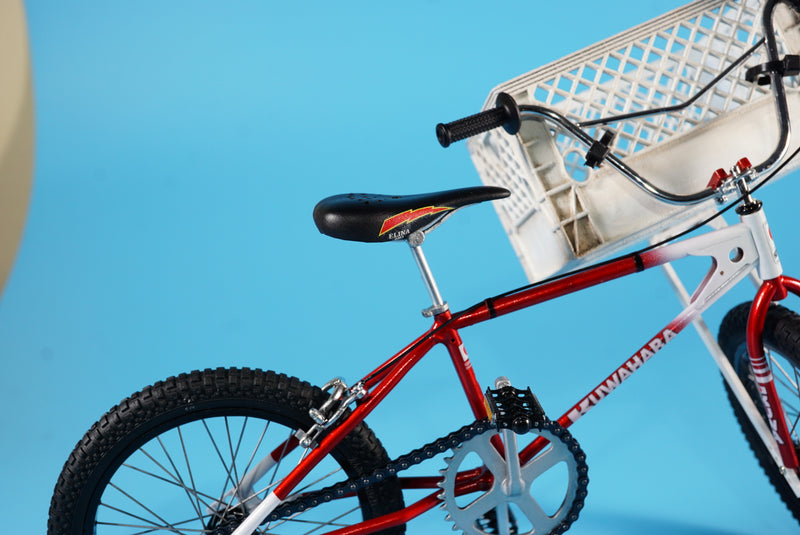 Load image into Gallery viewer, E.T. the Extra-Terrestrial - E.T. &amp; Elliott - MINT IN BOX
