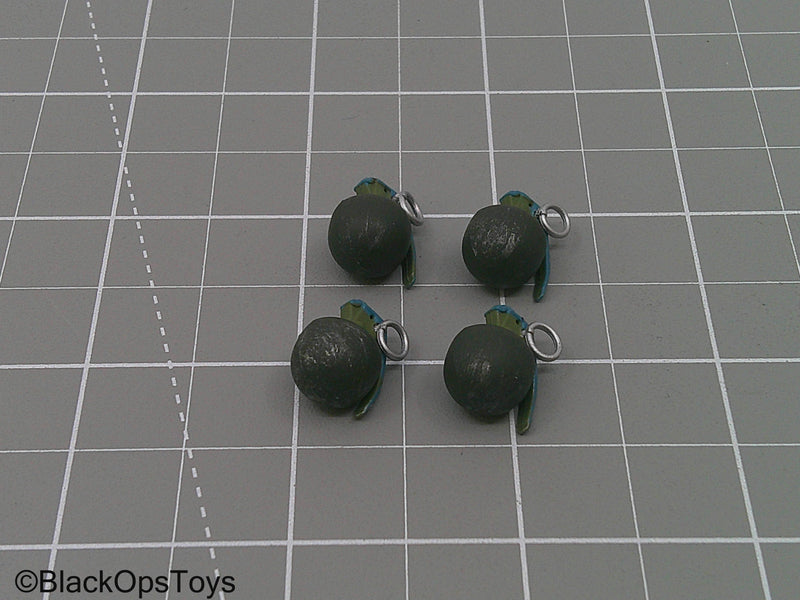 Load image into Gallery viewer, Vietnam Era Grenade Set
