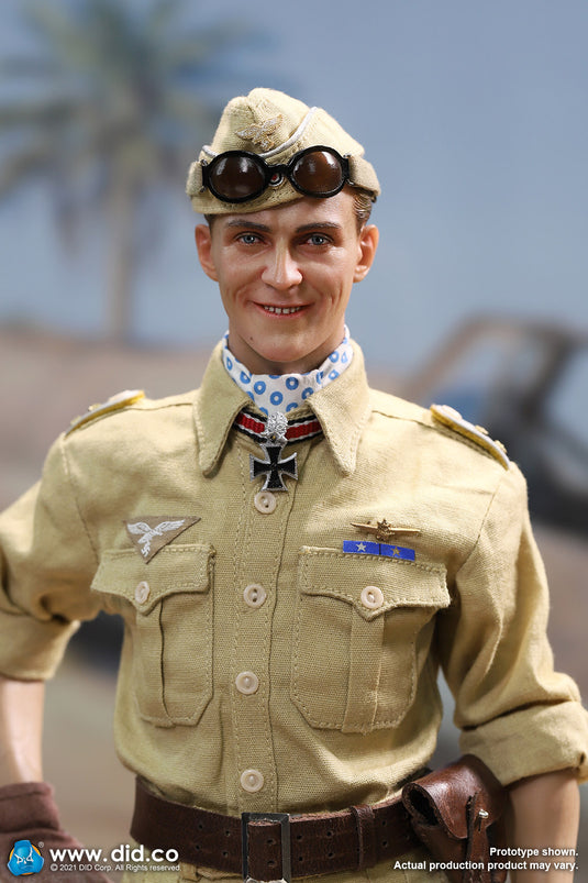 WWII German - Luftwaffe Star of Africa - MINT IN BOX (READ DESC)