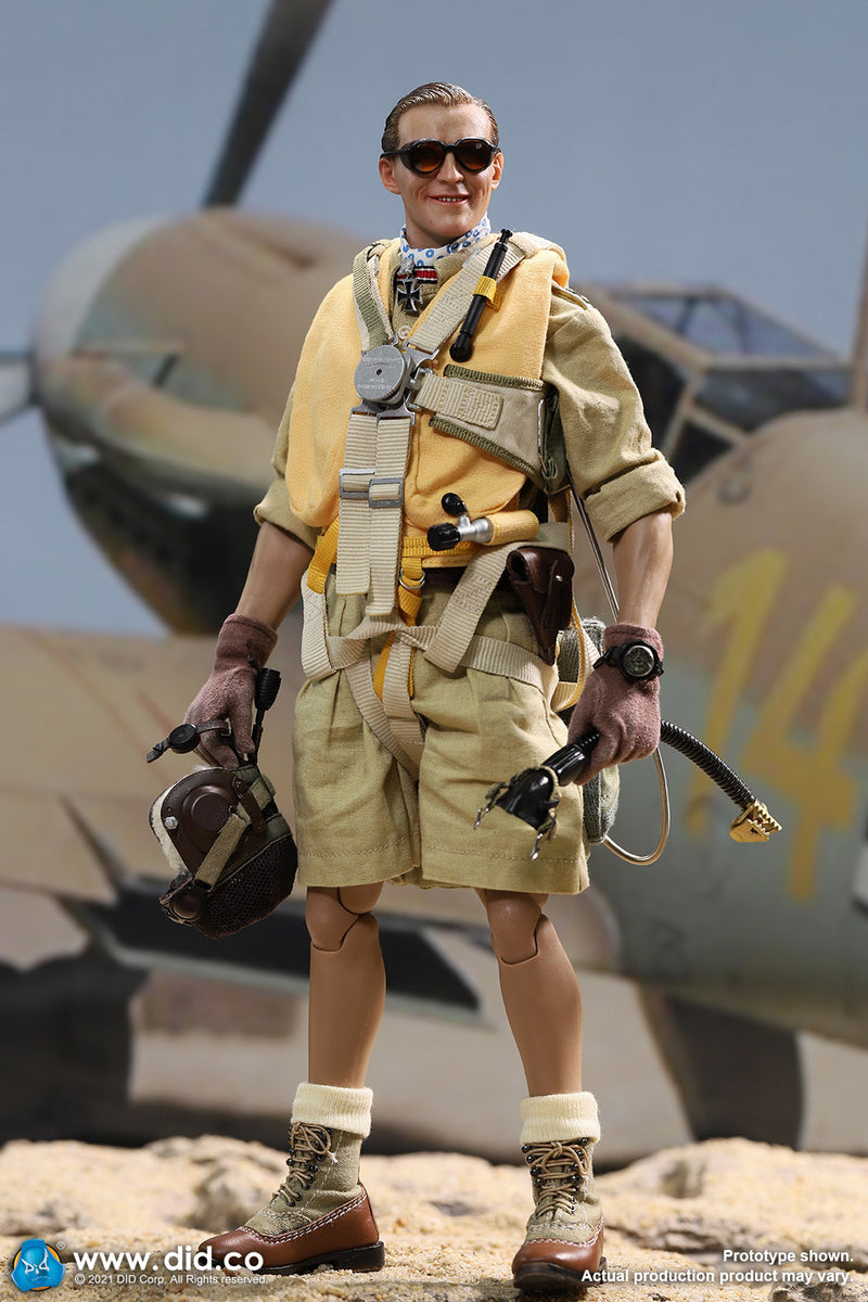 Load image into Gallery viewer, WWII German - Luftwaffe Star of Africa - MINT IN BOX (READ DESC)
