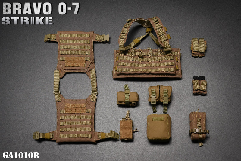 Load image into Gallery viewer, Bravo 0-7 Strike - MOLLE Plate Carrier Set
