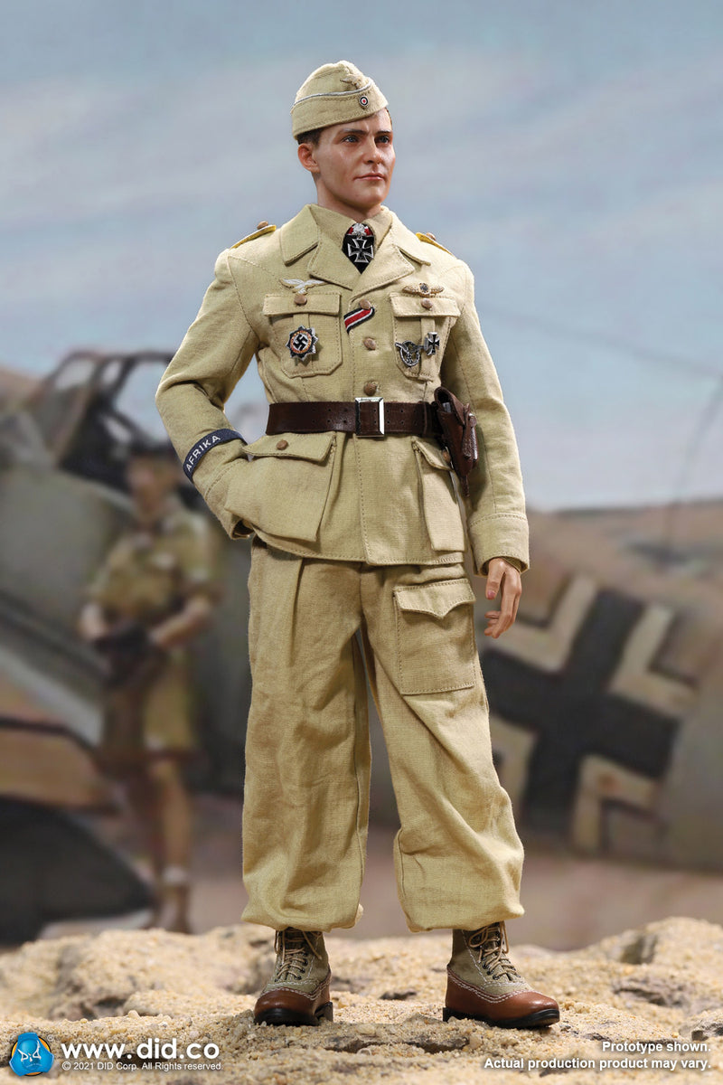Load image into Gallery viewer, WWII German - Luftwaffe Star of Africa - MINT IN BOX (READ DESC)

