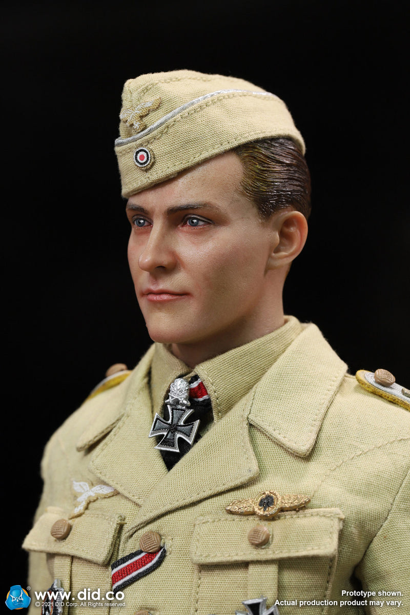 Load image into Gallery viewer, WWII German - Luftwaffe Star of Africa - MINT IN BOX (READ DESC)
