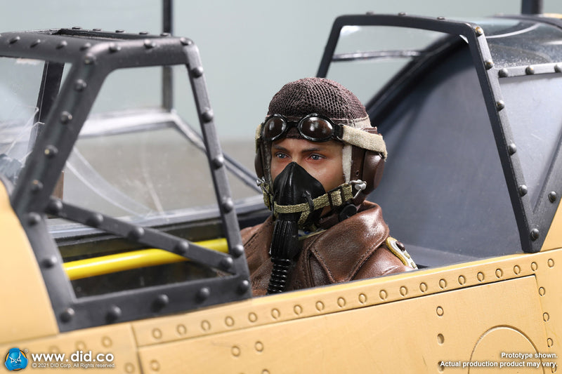 Load image into Gallery viewer, WWII German - Luftwaffe Star of Africa - MINT IN BOX (READ DESC)
