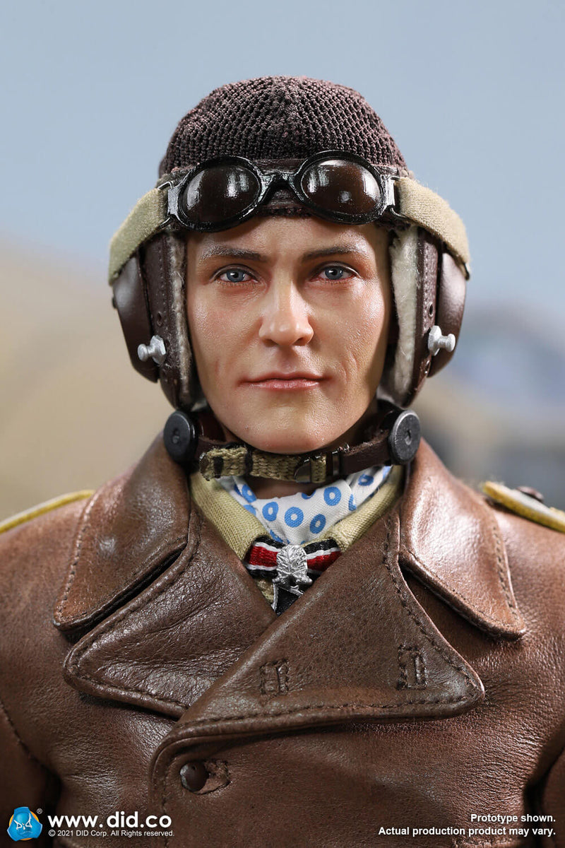 Load image into Gallery viewer, WWII German - Luftwaffe Star of Africa - MINT IN BOX (READ DESC)
