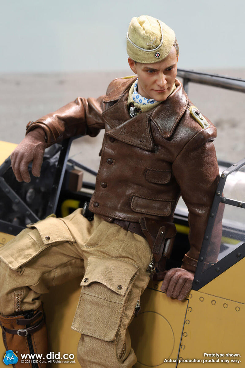 Load image into Gallery viewer, WWII German - Luftwaffe Star of Africa - MINT IN BOX (READ DESC)
