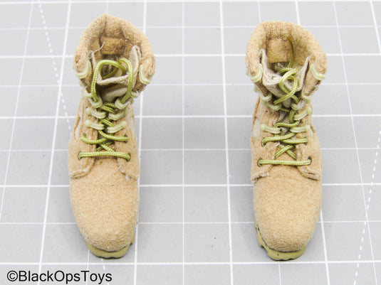 Tan Combat Boots (Foot Type) (Hot Toys) (READ DESC)