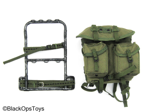 Vietnam Forrest Gump - Green Backpack w/Metal Backpack Frame