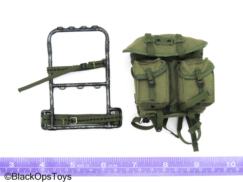 Load image into Gallery viewer, Vietnam Forrest Gump - Green Backpack w/Metal Backpack Frame
