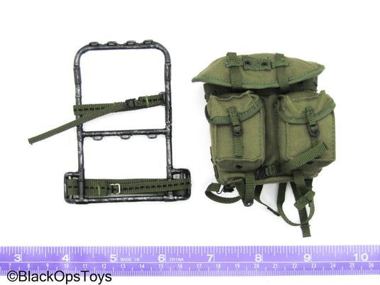 Vietnam Forrest Gump - Green Backpack w/Metal Backpack Frame