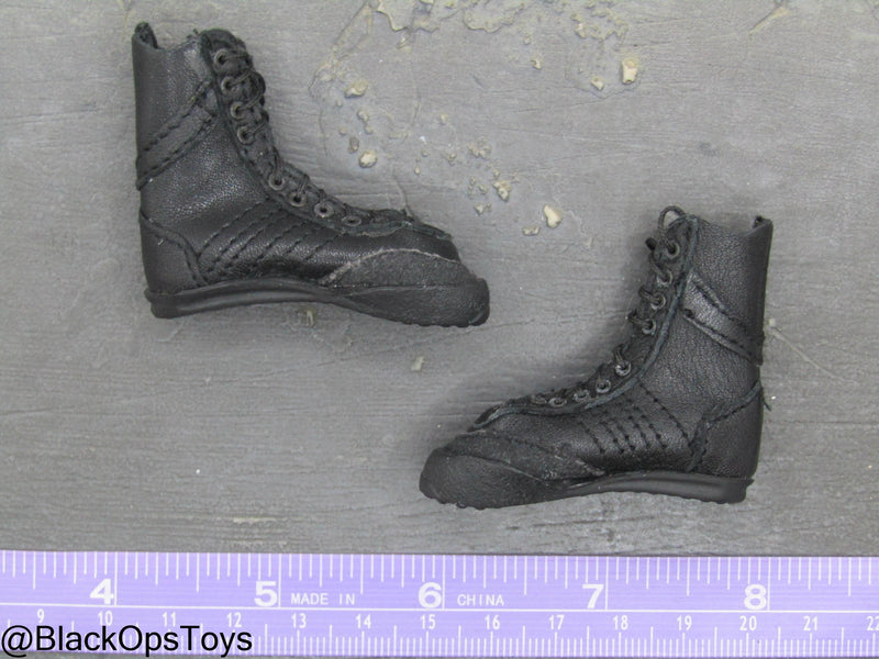 Load image into Gallery viewer, Black Hawk Down - Black Combat Boots (Foot Type)
