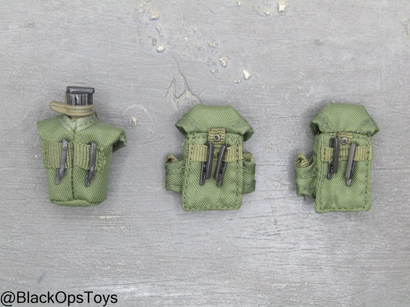 Load image into Gallery viewer, Black Hawk Down - OD Green Canteen w/Pouch Set
