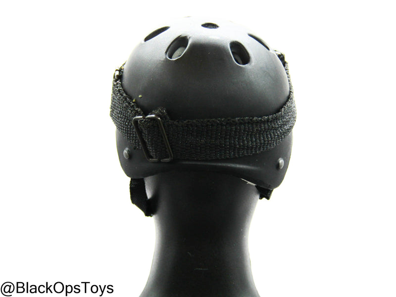 Load image into Gallery viewer, Black Hawk Down - Black Pro Tec Helmet w/Goggles
