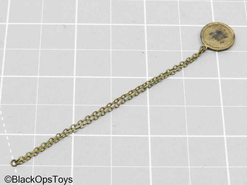Load image into Gallery viewer, Gold Talisman w/Lion Crest
