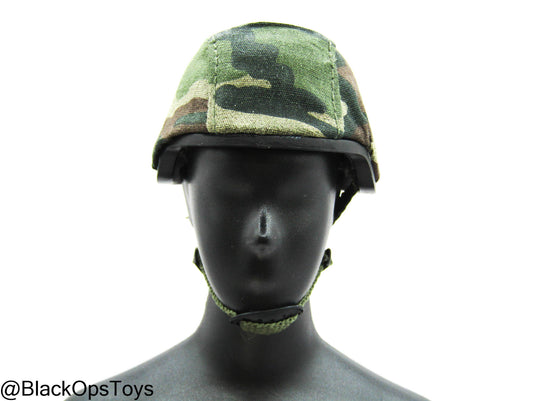 Woodland Camo Uniform Set w/Helmet