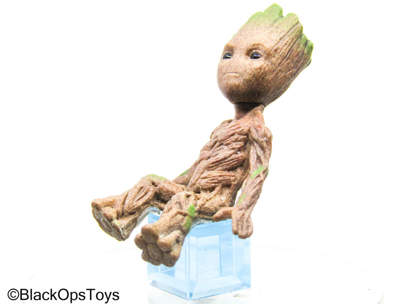 Load image into Gallery viewer, Guardians of the Galaxy - Baby Groot w/Blue Cube (Hot Toys)
