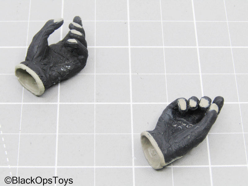 Load image into Gallery viewer, Black &amp; Tan Gloved Hands
