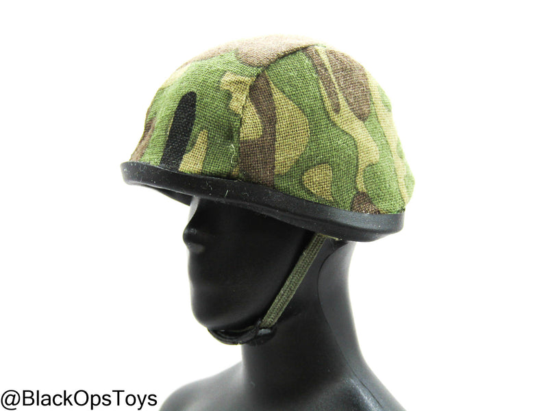 Load image into Gallery viewer, French Northern Woodland Camo Uniform Set w/Helmet
