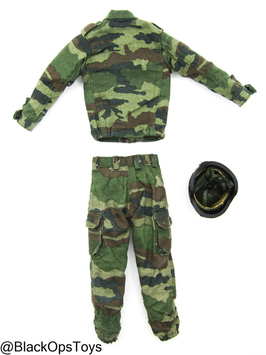 French Northern Woodland Camo Uniform Set w/Helmet