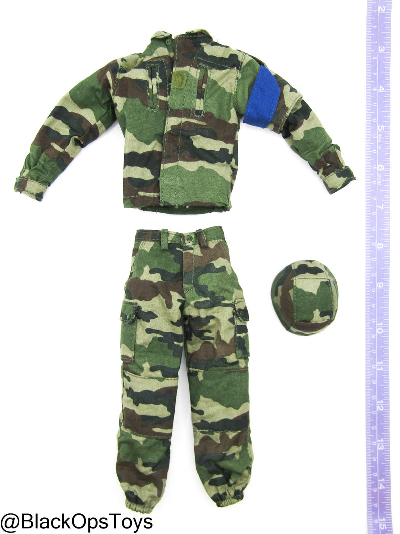 Load image into Gallery viewer, French Northern Woodland Camo Uniform Set w/Helmet
