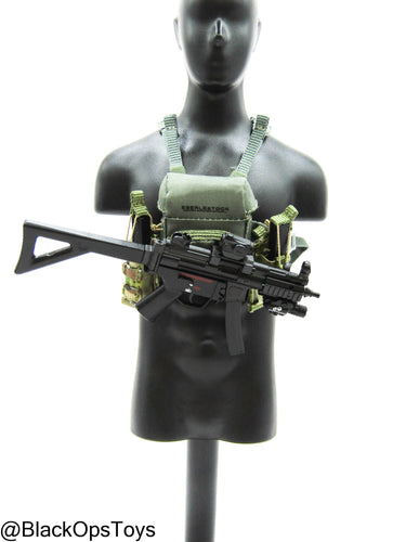 SMU - Coalition Forces - Low Profile Bino Chest Rig w/MP5 SMG