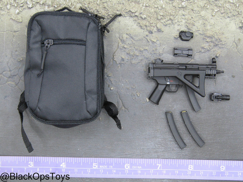 Load image into Gallery viewer, SMU - Coalition Forces - Black Low Profile Concealment Bag w/MP5 SMG

